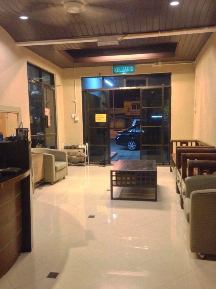 Al Inshirah Inn Кота-Бару Экстерьер фото